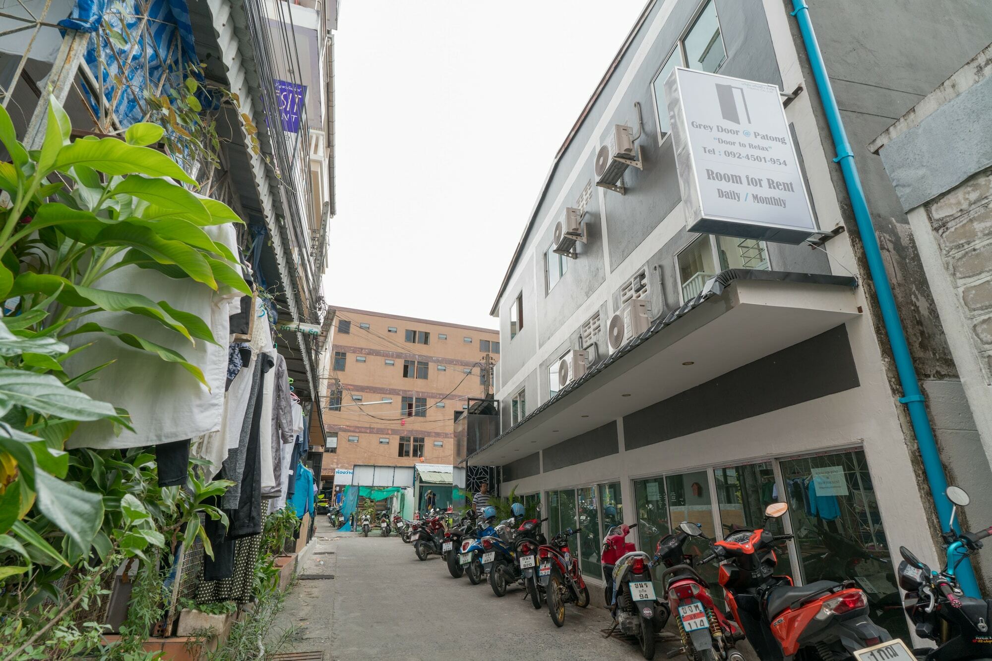 Grey Door Hotel Patong Exterior foto